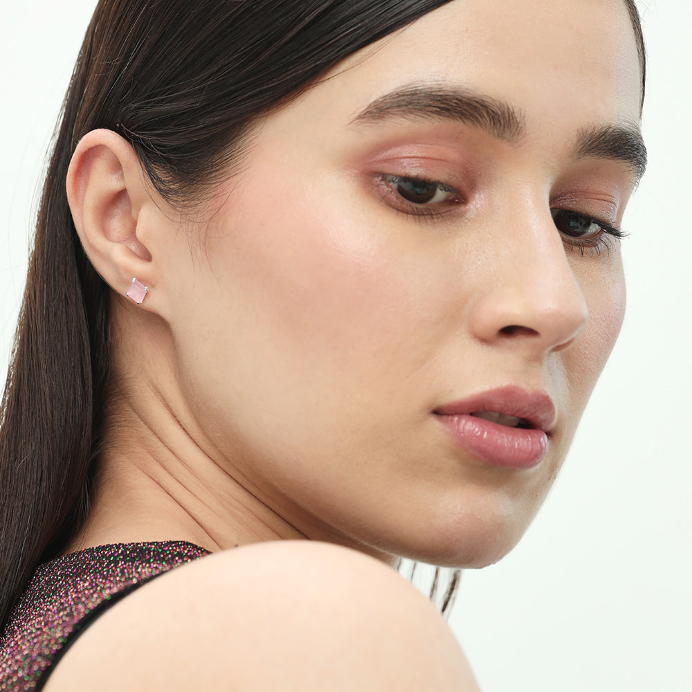 Manini | Square Shaped Silver Earrings