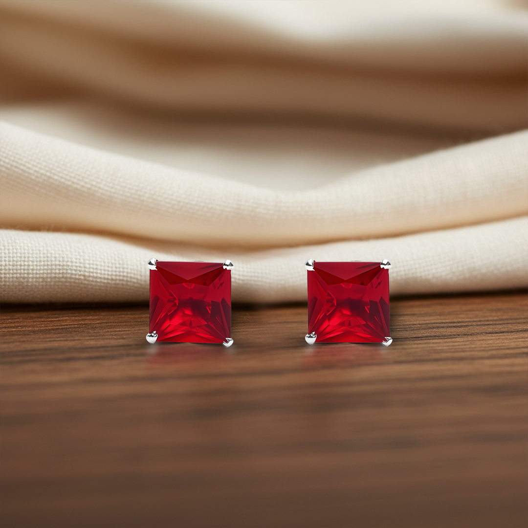 Manini | Square Shaped Silver Earrings