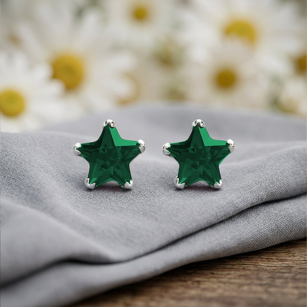 Mira | Star Shaped Silver Earrings