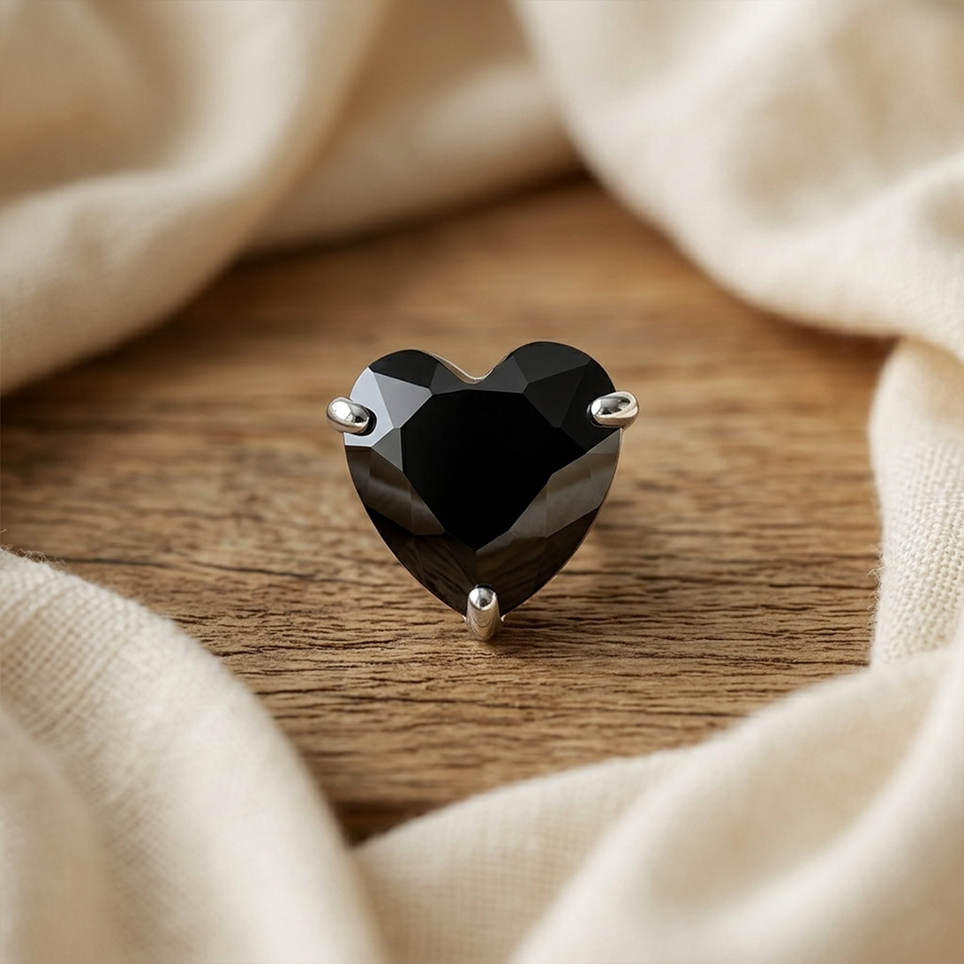 Madira | Heart Shaped Silver Nosepin