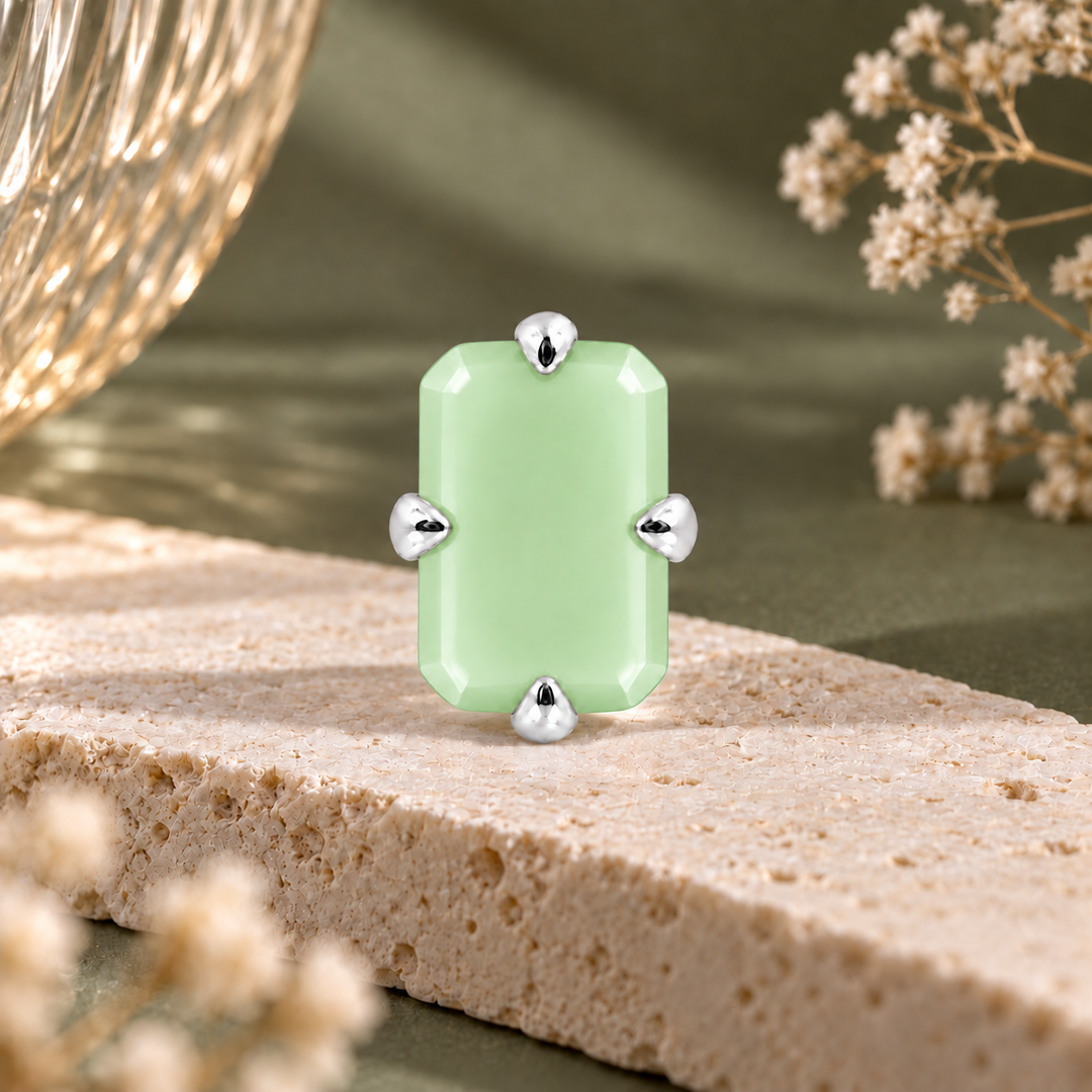 MELORA | RECTANGLE SHAPED SILVER NOSE PIN