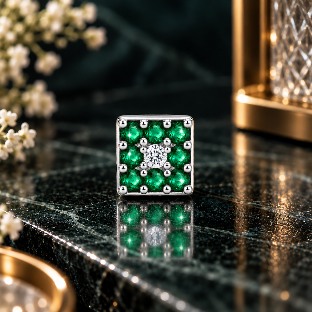 Mitali |  9-Stone Square Nose Pin