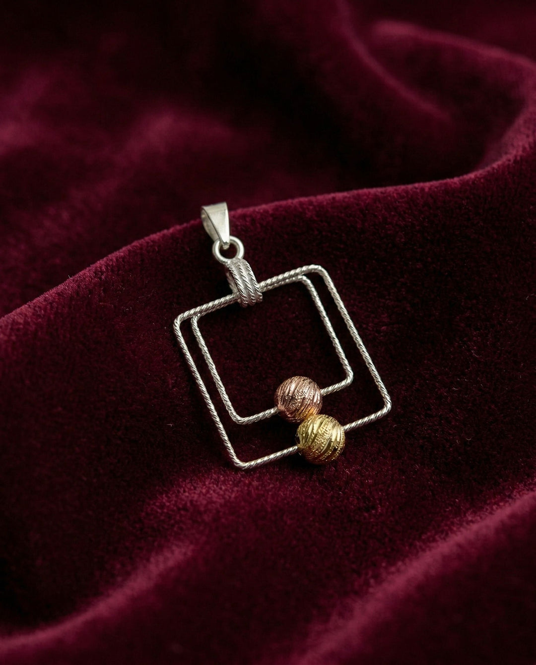 MYNAH Square Pendant - Gold Plating | Sterling Silver | MandalS001